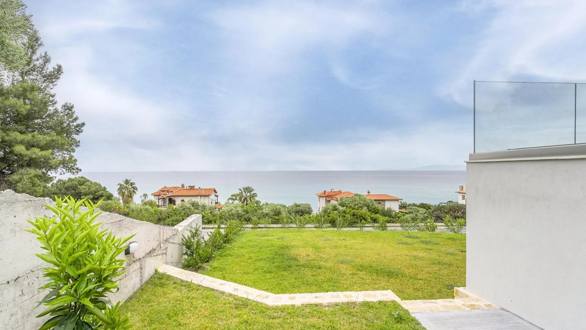 Holiday home Alexmare Seaview House Mola Kaliva Villa